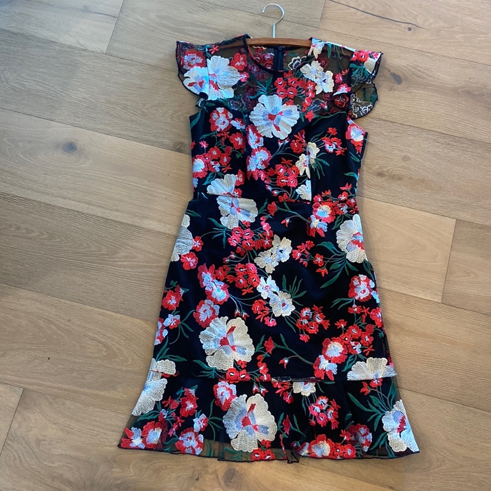 Donna Morgan lined sexy dress